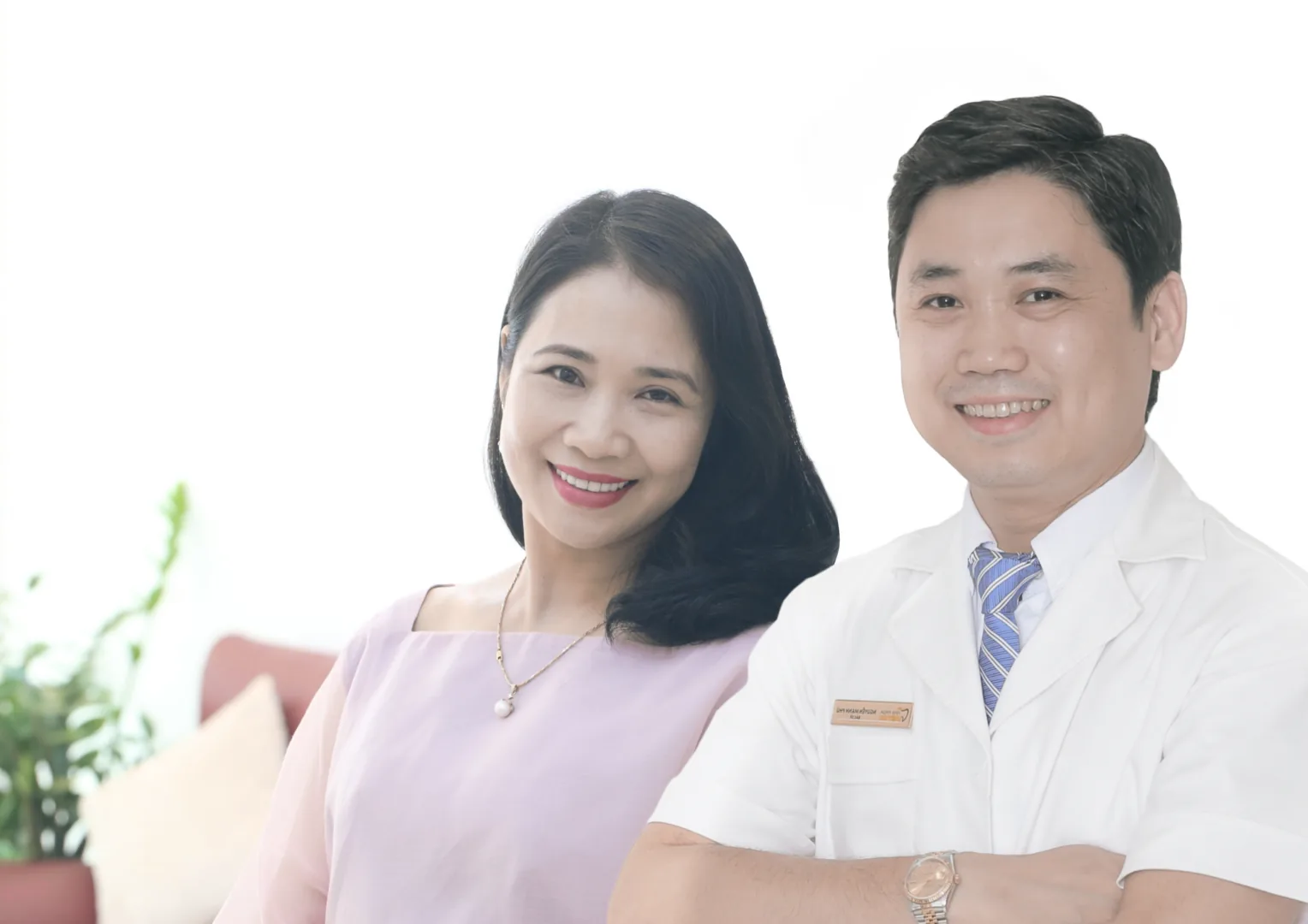 Khach hang dan su Skin Veneer tai nha khoa Viet Uc